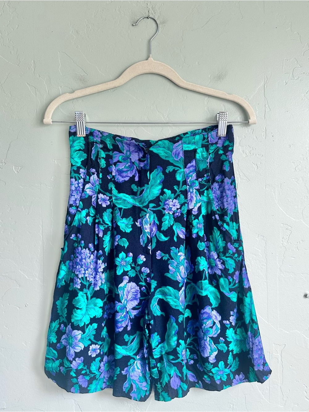 Vintage 80’s 90’s Rampage High Rise Pleated Waist Floral Shorts Size 5 EUC